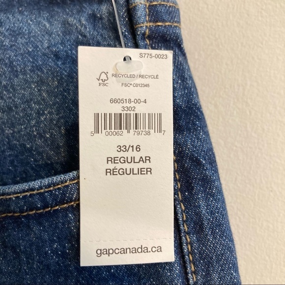 GAP Sz 33 High Rise Cheeky Straight Button Fly Mid-Wash Jeans NWT - Picture 2 of 11